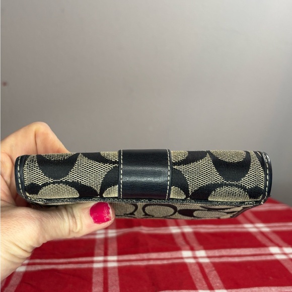 Coach Y2K Signature Black and Grey Trifold Wallet - Picture 5 of 13